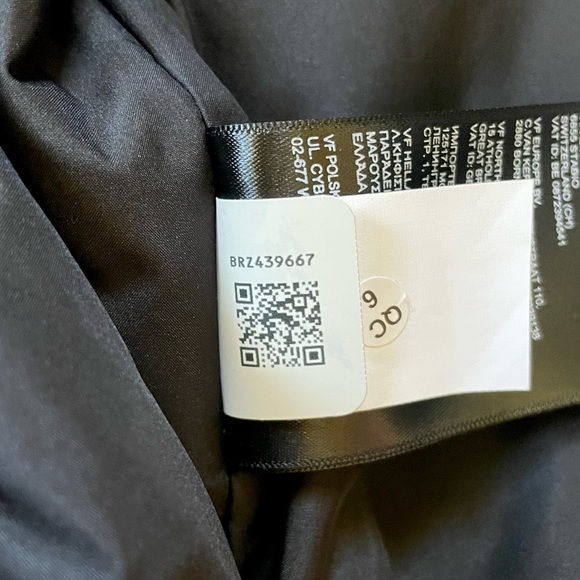 The North Face Men’s Highrail Bomber Jacket - Picture 8 of 11